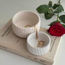 2pcs Moules en silicone à bol rond rayé, convenant pour les pots de succulentes, les pots à bougies et les créations en résine, moules en silicone pour béton blanc, plâtre et argile, convenant pour la décoration intérieure, les moules en silicone pour paysages miniatures - A+B - Voir 3