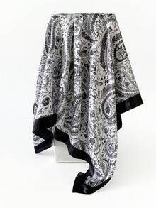 佩斯利黑白佩斯利緞面正方形圍巾 90*90cm (35.4*35.4in) 女款復古頭巾穆斯林頭巾 垂墜光滑 可作為頭巾/頸巾/髮巾 夏季日常通勤度假 多功能風格 度假必備 - 黑色 - 查看 3