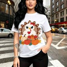 Camiseta de mujer con estampado divertido de pavo cartoon rodeado de calabazas y hojas de otoño con corazones - camiseta casual de manga corta, ajuste cómodo y estilo urbano vibrante - ideal para celebraciones de Día de Muertos, paseos por la ciudad - Blanco - Ver 10