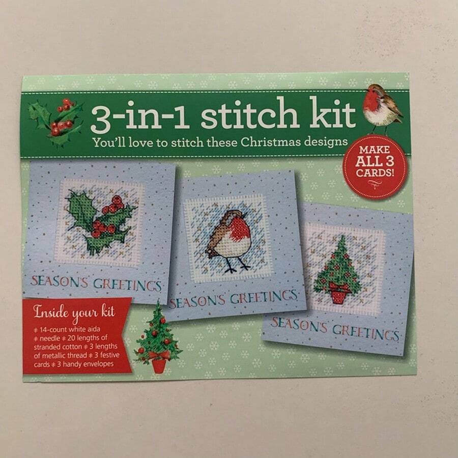 3-Card Christmas Cross-Stitch Greeting Card Set, Christmas Cross-Stitch Gift Set Includes 3 Cards, 3 Envelopes, Cross-Stitch Fabric, Cross-Stitch Thread - A - View 1