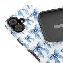 Apple 17 Pro Max Plus Blue Watercolor Bows Phone Case |   MagSafe Shockproof Case 23 24 25 26 - 白色 - 查看 2