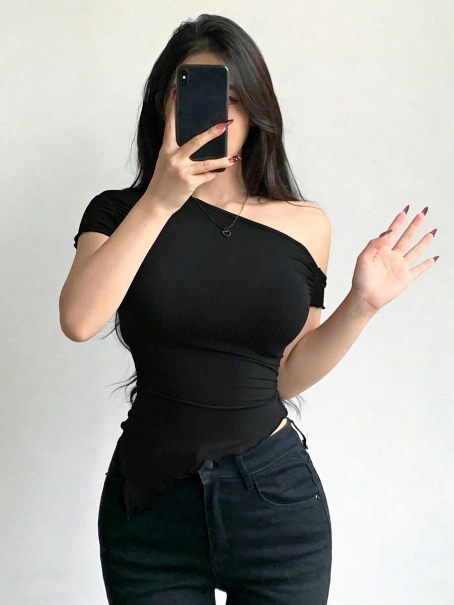 Camiseta de manga larga ajustada con hombro asimétrico y plisado asimétrico para mujer - Negro - Ver 1