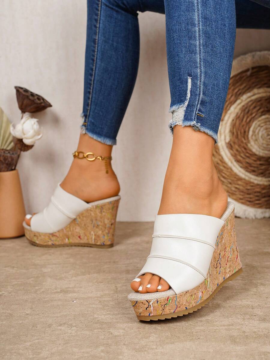 Sandal Wanita Model Wedges dengan Sol Tebal Terbaru, Sandal Selop Luar Ruangan - Putih - View 1