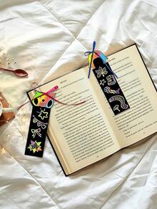 56pcs Cute Animal Shaped Scratch Bookmarks, Butterfly And Animal Face Scratch Bookmark Set (Includes Ribbon And Scratch Pen), Rainbow Effect, Back To School, Classroom Rewards And Reading Incentives, Suitable For Birthday Party Gifts And School Project DIY Crafts (Random Style Delivery) - Butterfly Animal Bookmarks - View 6