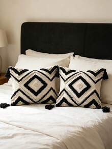 1pc Black Rhombus Pattern Pillowcase, Bohemian Style Embroidered Four-Corner Tassel Fringe Craft, Nordic Daily Room Bed Head Decor Cushion, Living Room Office Sofa Cushion Cover, Outdoor Garden Patio Fabric Decor Pillowcase, Holiday Party Decor Pillowcase, Lounge Chair Cushion, All Seasons Universal, Without Insert, 30*50 45*45cm - Black and White - View 6