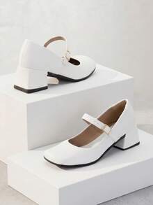 Mary Jane Women's Pump With Block Heel, Comfortable, Elegant, Minimalist, Macerata - White - View 2