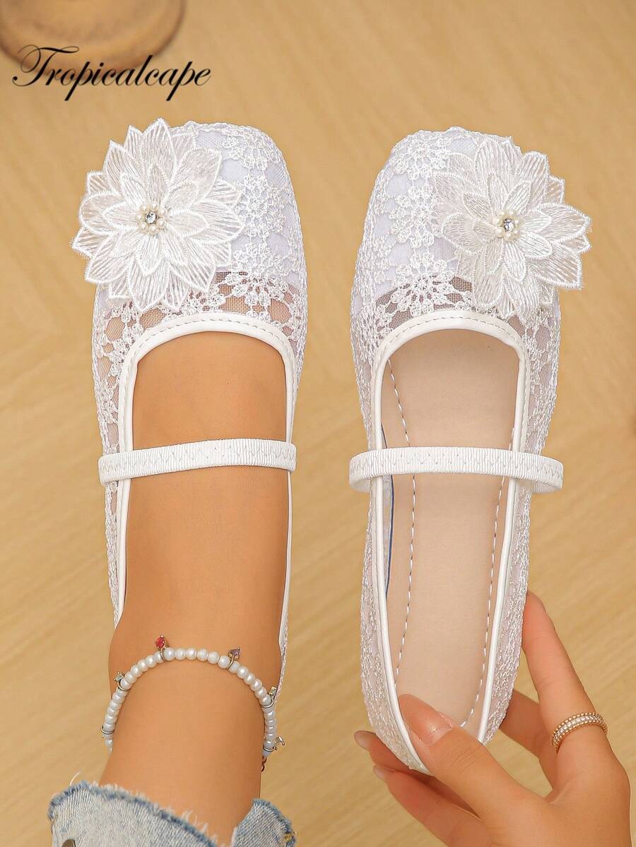 1 Pasang Sepatu Kasual Wanita Model Slip-On dengan Ujung Persegi, Bagian Atas Berlubang Bordir, Dekorasi Bunga Rhinestone, Gaya Pastoral, Sol Lembut dan Bernapas