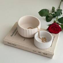 2pcs Moules en silicone à bol rond rayé, convenant pour les pots de succulentes, les pots à bougies et les créations en résine, moules en silicone pour béton blanc, plâtre et argile, convenant pour la décoration intérieure, les moules en silicone pour paysages miniatures - A+B - Voir 9