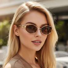 1 Pair Women's Geometric Frame Metal Fashion Design Glasses, Casual, Elegant, Suitable For Party, Beach, Daily Wear, Holiday Gift - Multicolor - View 1