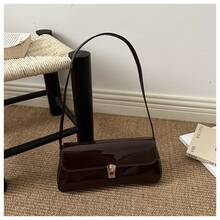 Bolso de Hombro Elegante y Clásico de Cuero Genuino de Lujo, Adecuado para Uso Diario y Ceremonias, con Cierre Retro Francés 2026, Lacado, de Gran Capacidad, a la Moda para el Verano, Estiloso, para Mujer. - Negro - Ver 11