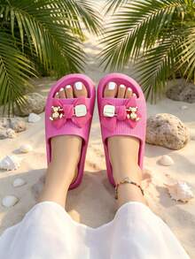 Summer Women's Slip-On Sandals, With Golden Little Bear Bow Decoration, Comfortable And Versatile Casual Open-Toe EVA Flip-Flops, Suitable For Beach, Seaside, Vacation, Pool Party, Indoor And Outdoor Women's Shoes. Y2K Women Slippers. - 玫紅色 - 查看 3
