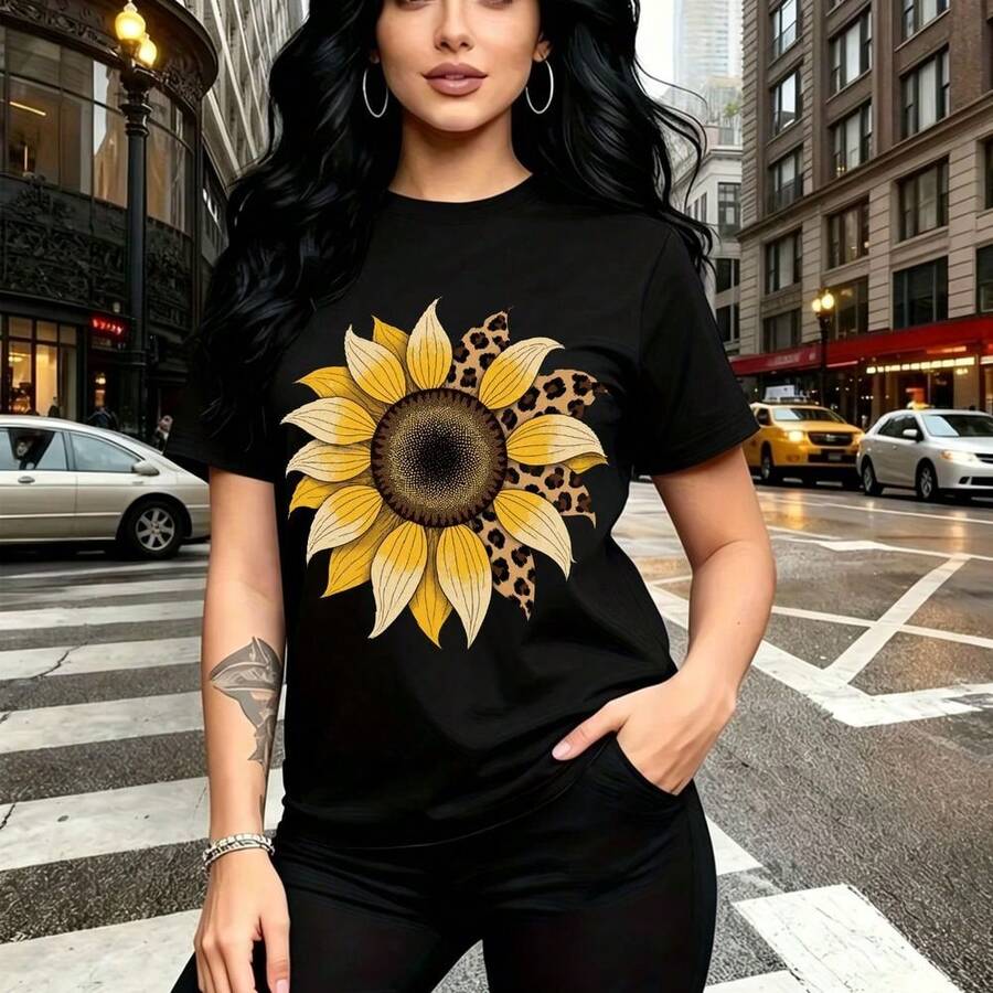 Camiseta de mujer con estampado de girasol y patrón de leopardo en el centro - camiseta casual de manga corta, ajuste cómodo y elegante, estilo urbano y atrevido - ideal para paseos por la ciudad, eventos informales y regalo perfecto para mamá, espos - Negro - Ver 1