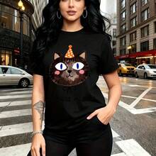 Camiseta de mujer con estampado de gato festivo con ojos azules y gorro de fiesta - camiseta casual de manga corta con diseño whimsical y texto "winners in cats", ajuste cómodo y estilo urbano moderno - ideal para salidas por la ciudad, eventos noctu - Negro - Ver 11