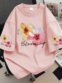 大尺碼女款T恤，印有兩朵亮黃橘色與粉色花朵及「Blooming」文字 - 粉色 - 查看 1