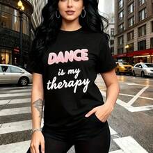 Camiseta de mujer con estampado "DANCE is my therapy" en letras rosas y blancas, diseño urbano con chica de cabello largo y estilo callejero - camiseta casual de manga corta, ajuste cómodo y elegante, ideal para pasear por la ciudad, ir de compras o - Negro - Ver 9