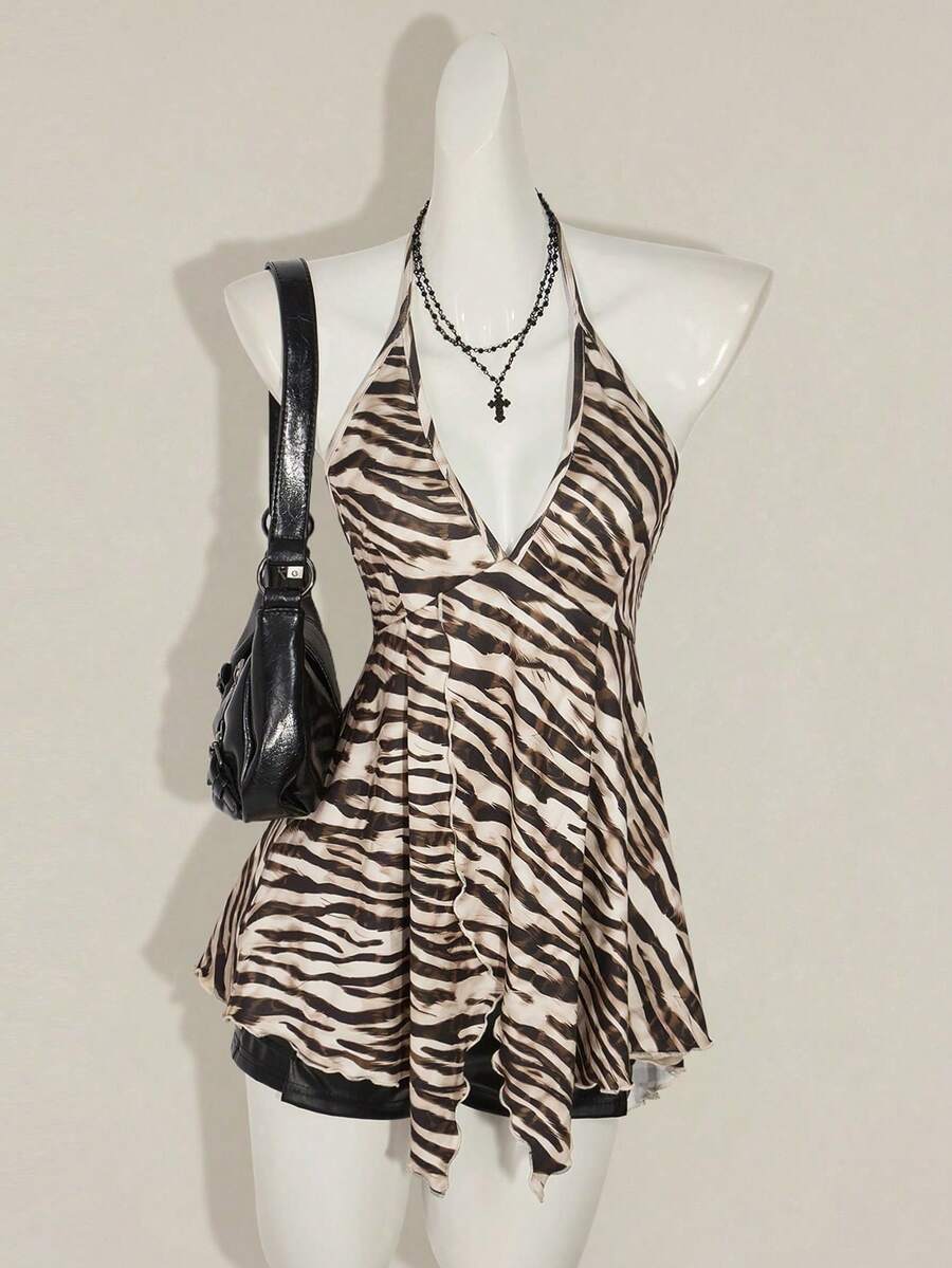 Top de tirantes con cuello halter y bajo asimétrico con estampado - Color 3 - Ver 1