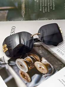 1 pieza Gafas de diseñador con letra registrada de la marca "MMMM", gafas de metal curvas sin montura biseladas de moda vintage nueva, talla grande vendidas para mujeres, estilo versátil de alta gama, protección solar, forma cuadrada-redonda ovalada, gafas de estilo Ins para posar, moda casual clásica, nuevo diseño curvo sin montura (marca registrada en la UE), incluye estuche de gafas de PU - Multicolor - Ver 7