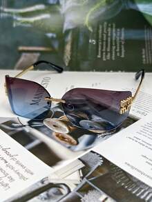 1 pieza Gafas de diseñador con letra registrada de la marca "MMMM", gafas de metal curvas sin montura biseladas de moda vintage nueva, talla grande vendidas para mujeres, estilo versátil de alta gama, protección solar, forma cuadrada-redonda ovalada, gafas de estilo Ins para posar, moda casual clásica, nuevo diseño curvo sin montura (marca registrada en la UE), incluye estuche de gafas de PU - Multicolor - Ver 10