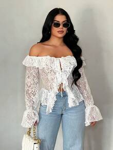 Blusa blanca de encaje transparente con hombros descubiertos, mangas largas, volantes y corte holgado para mujer talla grande, ideal para vacaciones de verano - Blanco - Ver 1