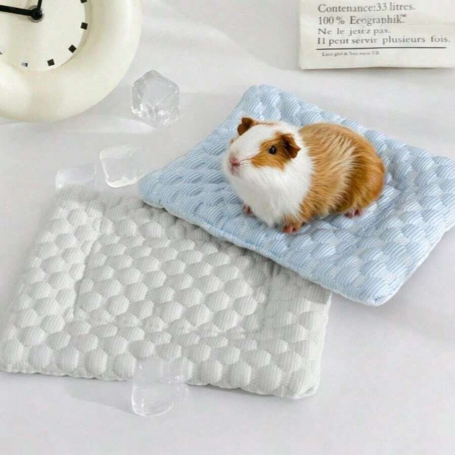 1pc Ice Silk Cooling Non-Slip Hamster Nest Mat, Cooling Pad For Small Pets Like Hamsters, Hedgehogs, Rabbits - Multicolor - View 1