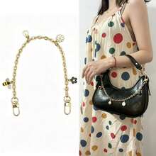 1pc Handbag Replacement Chain Shoulder Strap Accessory, Fashionable & Unique Women's Jewelry Party Accessory: Oil Drop Rhinestone Bee Pendant Chain, White Flower Bag Chain Charm, Bag Decor Chain, Pendant, Decorative Bag Chain Hanger, Accessory, Suitable For Women's Shoulder Bags, Underarm Bags, Can Be Used To Decorate Bags, As A Bag Charm, Or As A Birthday/Holiday Gift For Others - Gold - View 4