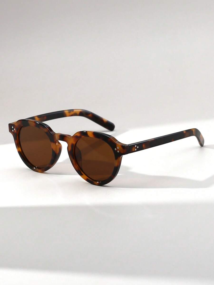 1 Pair Women's Round Rivet Thickened Retro Versatile Street Style Fashion Fashion Glasses - Multicolor - View 1