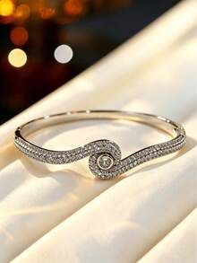 1pc Luxury Geometric Spiral Rhinestone Bracelet, Niche Elegant Style Versatile Hand Accessory For Commute And Date - Bracelet - View 3