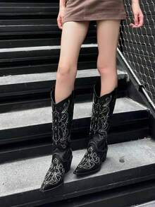 春夏新款女款高筒尖頭中跟皮革靴 - 黑色 - 查看 4