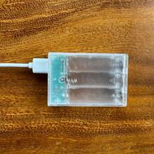 Kotak Baterai Konverter Daya Baterai ke USB, Tempat Baterai 3 AA dengan Port USB Female, Tempat Baterai Transparan, Cocok untuk Baterai 4.5V, Dapat Digunakan untuk Lampu Hias LED, Lampu Tirai, Lampu Neon, dll., Kompatibel dengan Colokan USB, Dilengkapi Tutup dan Saklar - Putih - View 4