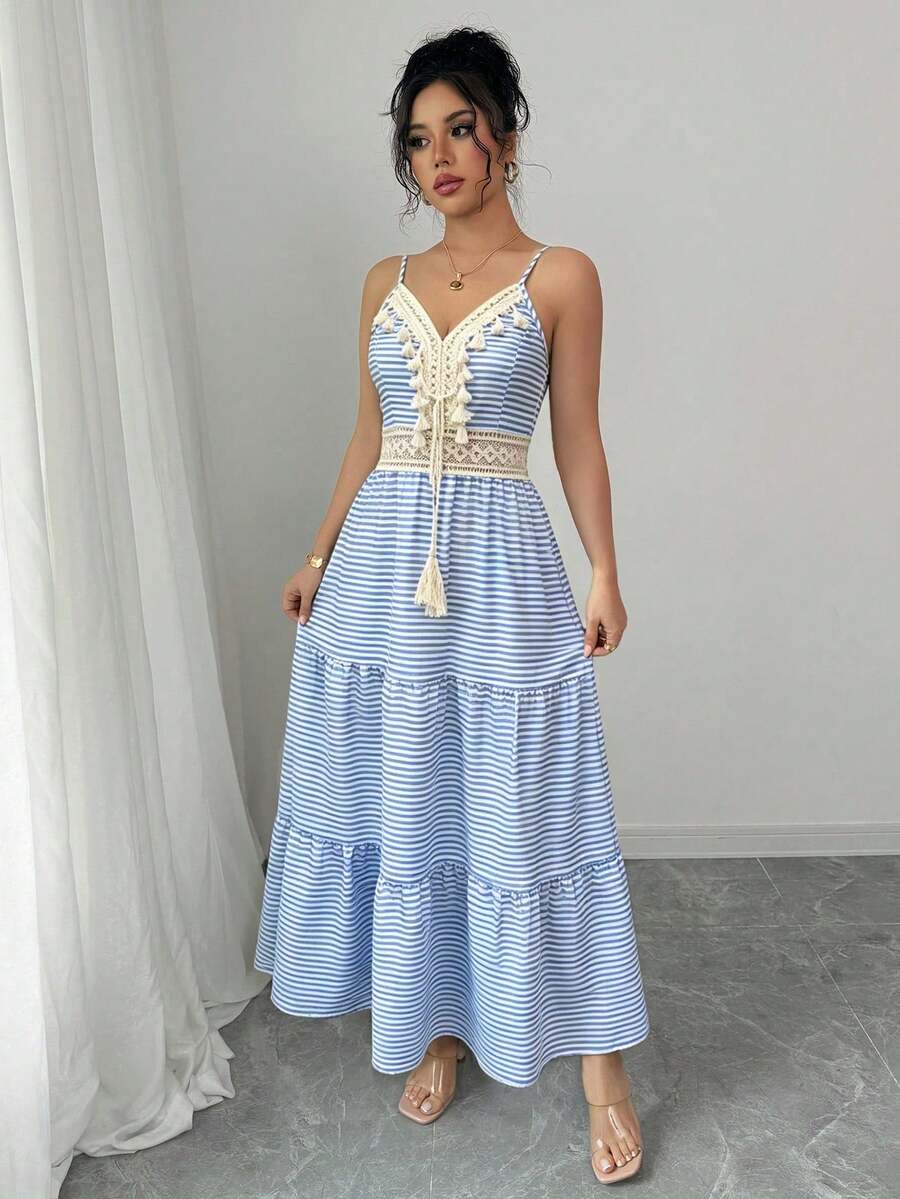 Vestido casual de vuelo con tirantes con estampado floral pequeño, primavera - Negro - Ver 1