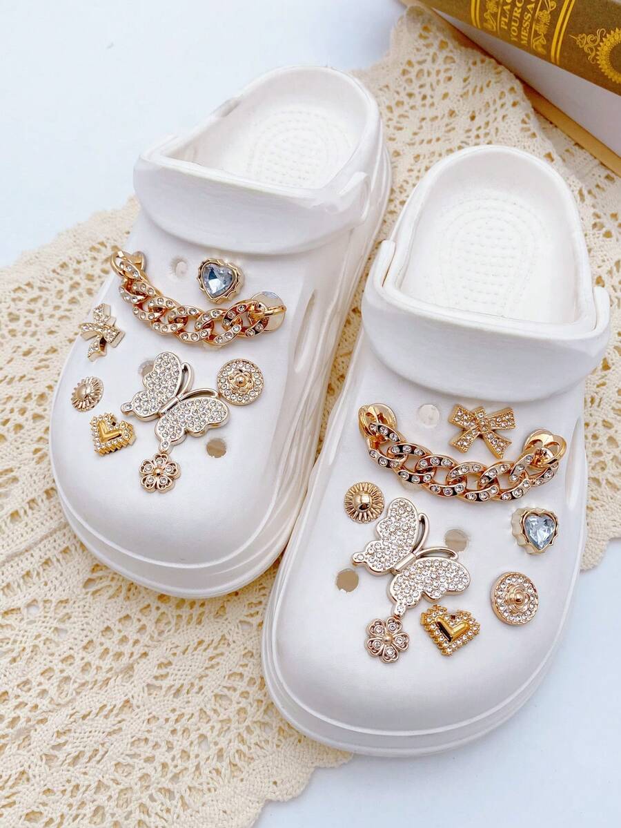 16pcs Fashion Versatile Bowknot, Heart, Butterfly, Rhinestone Chain Shoe Clips, Detachable DIY Decorations, Multifunctional Accessories For Women Sandals, Slippers, Beach Bags, Suitable For Holidays And Birthday Party Gifts - Gold - View 1