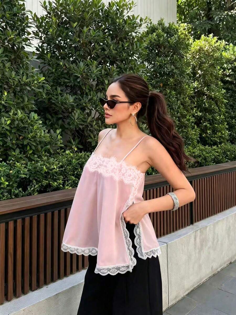 Camiseta de tirantes de satén con ribete de encaje para mujer - Camiseta de verano con abertura lateral cautivadora en color caqui - Rosa Pálido - Ver 1