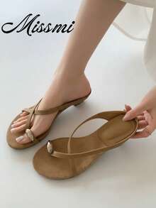 Màu Khaki