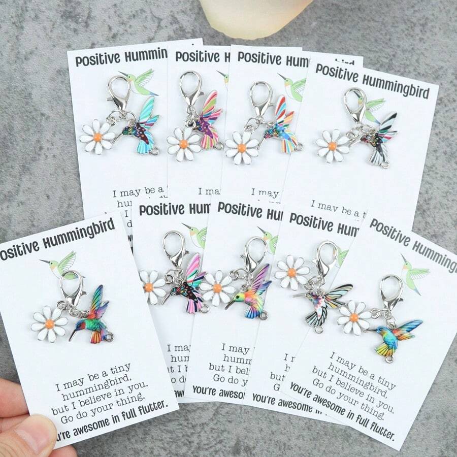 9pcs Unique Hummingbird Keychains, Charming Hummingbird Creative Keychains Accessories, Fashion Keychains For Men & Women Handbags, Coin Purses, Suitable For Family Gatherings, Birthdays, Holidays, Party Decorations. - Multicolor - View 1