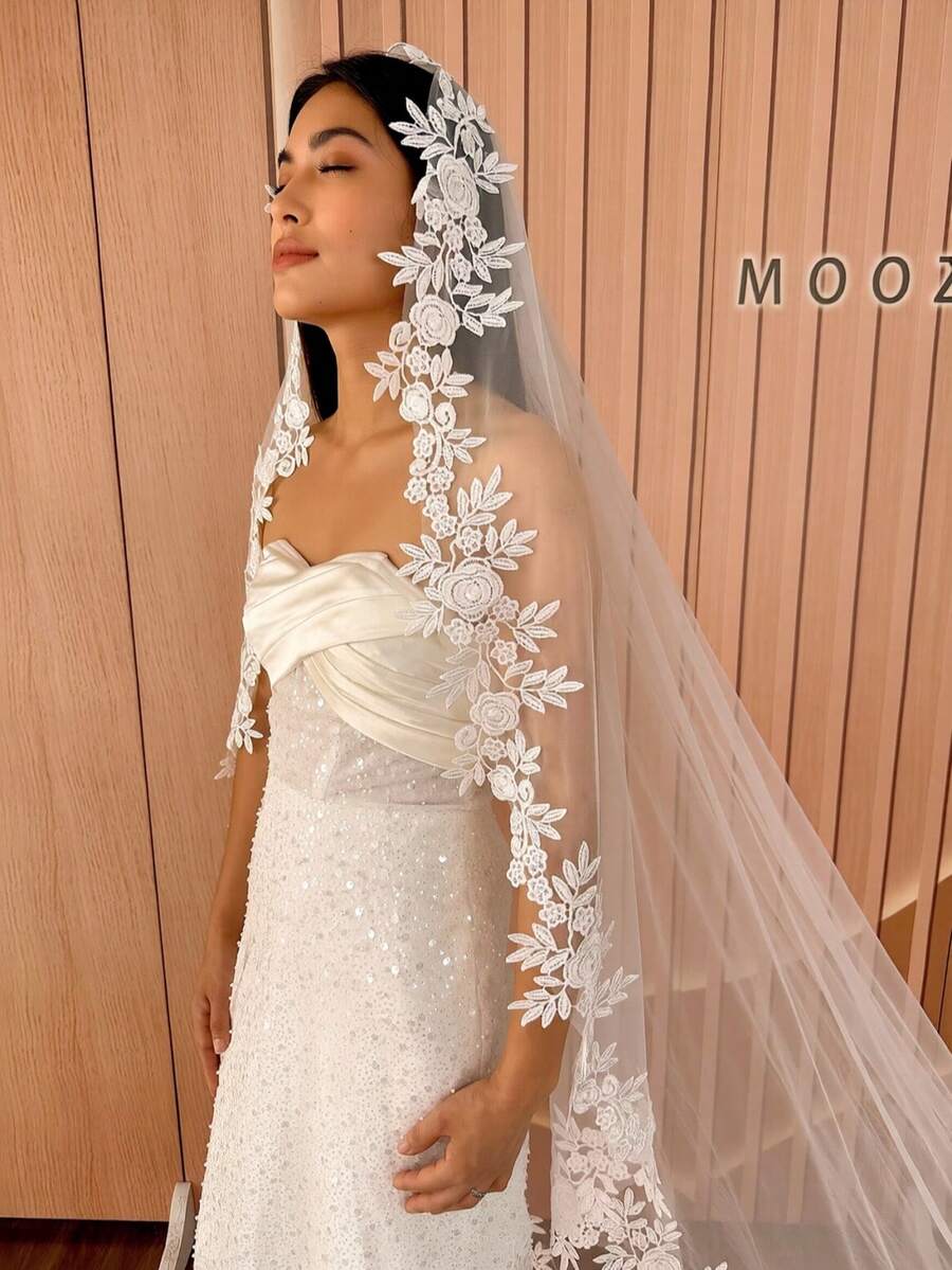 118 Inch Vintage Cathedral Length Wedding Veil, Suitable For Photography Styling, Lace Bridal Veil With Metal Comb - Multicolor - View 1