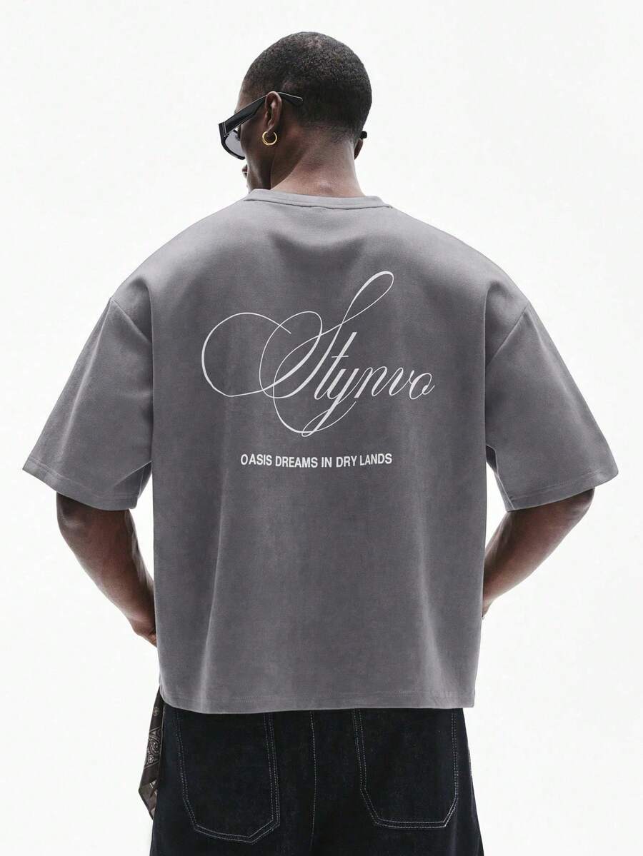 Men's Short Sleeve Crew Neck T-Shirt With Minimalist Print, Olive Green Graphic Tee, Oversized Printed Crop Top For Men, Unisex Washed T-Shirt. Y2K Style, Fashionable Style, Cute Style, Casual Style, Women's Blouses > Clothing. 230g (Sizes S-XXXL) - 淺灰色 - 查看 1