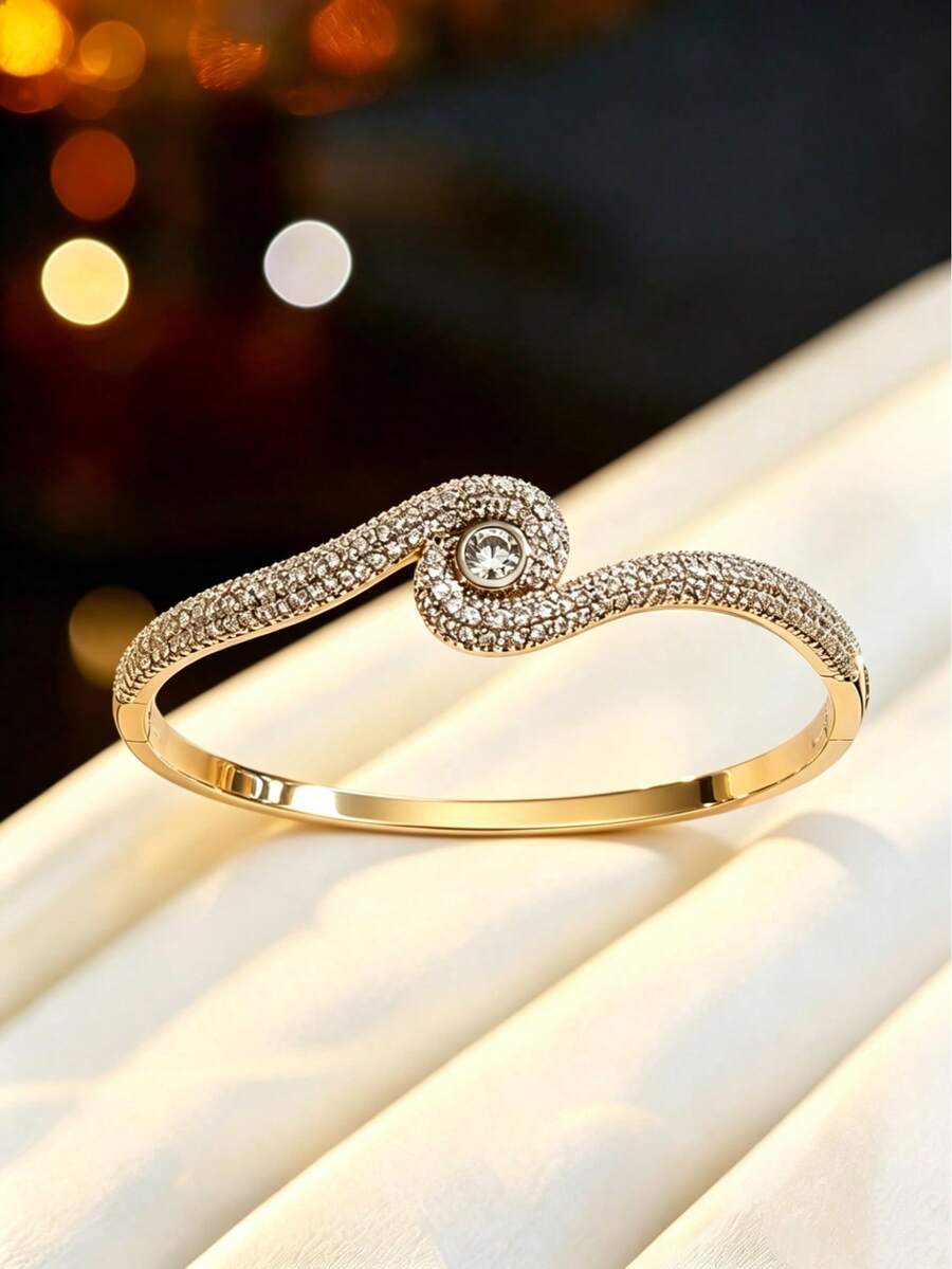 1pc Luxury Geometric Spiral Rhinestone Bracelet, Niche Elegant Style Versatile Hand Accessory For Commute And Date - Bracelet - View 1