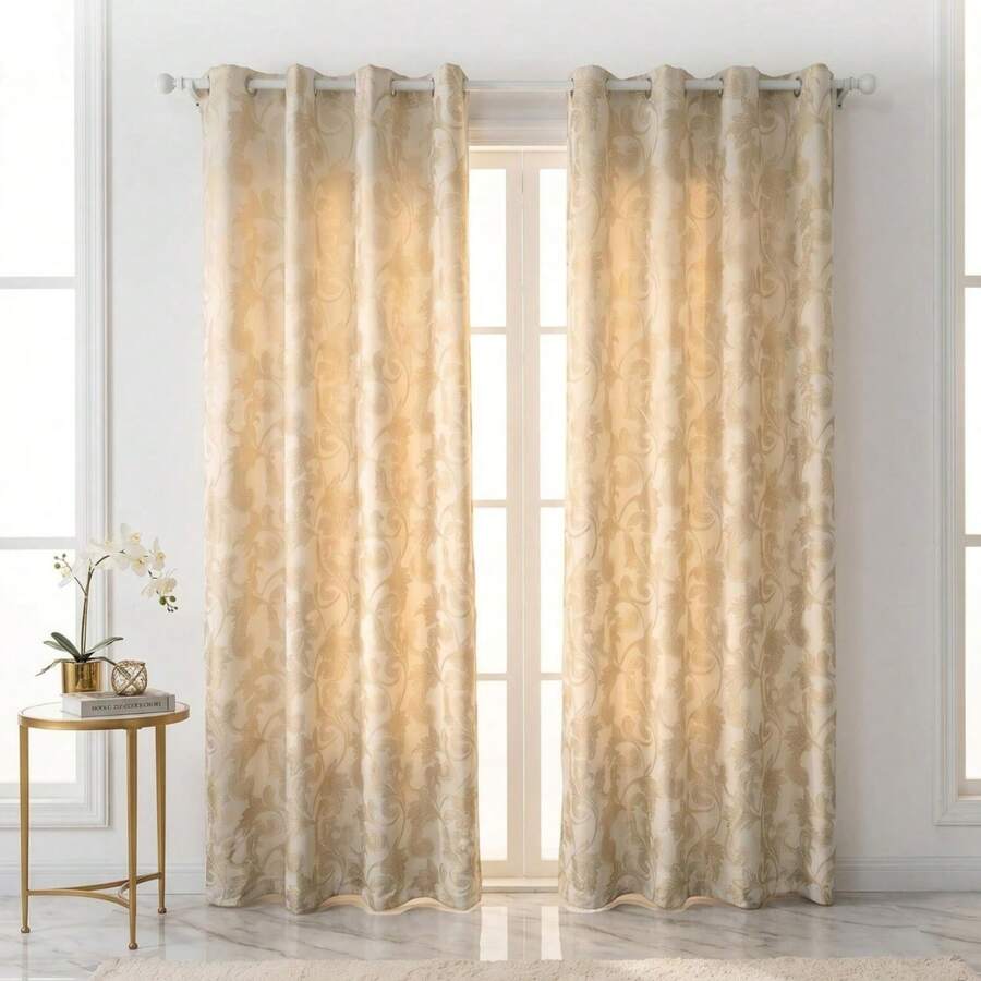 1 chiếc rèm cửa in họa tiết jacquard màu vàng sang trọng, có khoen kim loại phía trên, cản sáng tốt, phù hợp cho phòng ngủ và phòng khách. - Màu be - Xem 1