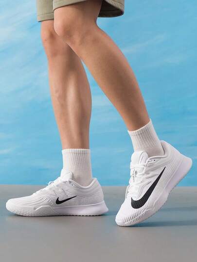 Nike Men's Tennis Shoes M ZOOM VAPOR PRO 3 HC, Lightweight Cushioned Sports Shoes FZ2161-101