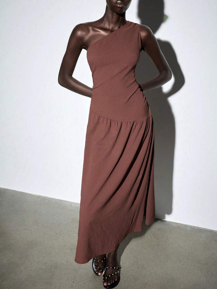 Vestido midi con volantes asimétricos en la cintura, estilo elegante francés, color marrón - Marrón - Ver 1