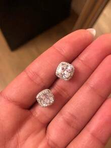 1 paire de boucles d'oreilles clous en zirconium cubique élégantes, convenant aux femmes, idéales pour les mariages, les fiançailles, les anniversaires, les fêtes, la Saint-Valentin et d'autres occasions - Argent + blanc - Voir 4
