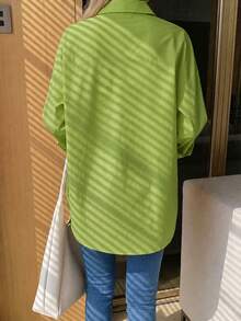 Camisa de unicolor con botones delanteros y bolsillos, adecuada para el hogar, uso diario, primavera, otoño, invierno, casual de todos los días - Verde Lima - Ver 5