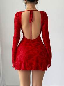 Vestido mini con estampado floral, mangas acampanadas y espalda descubierta para mujer - Negro - Ver 1