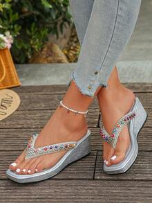NIPAXO Sandalias de cuña con plataforma para mujer, de verano y para exteriores, chanclas de moda, cómodas y sin fatiga, brillantes, elegantes, ligeras, para reuniones al aire libre, uso diario, bodas, playa, viajes, ocio y entretenimiento, estilo bohemio, - Plateado - Ver 3