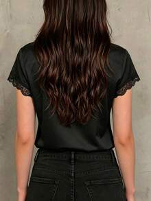 TIN Women's Elegant And Fashionable Solid Color Casual Blouse With V-Neck, Lace Patch And Short Sleeves, Black - 黑色 - 查看 2
