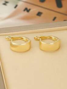 1pair Minimalist Wide Band Huggie Hoop Earrings, Gold/Silver Tone Plain C-Shape Clicker Ear Hoops, Lightweight Polished Metal Earrings For Women, Daily & Office Wear - Simple Earrings - View 8