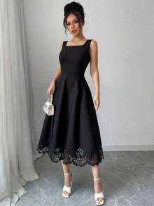 Vestido Minimalista Negro Ajustado y Evase con Cuello Cuadrado, Sin Mangas, con Dobladillo de Encaje Cortado a Láser, Vestido Casual para Invitadas de Boda - Negro - Ver 3