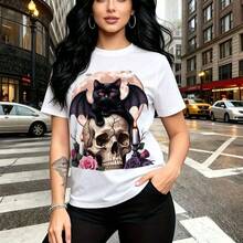 Camiseta de mujer con estampado halloween calavera, gato negro, murciélagos y velas - diseño gótico detallado con rosas púrpuras y naranjas, ajuste cómodo y estilo urbano ideal para la noche de muertos, salidas casuales o fiestas temáticas - regalo p - Blanco - Ver 11