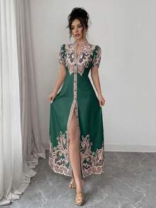 Vestido elegante de línea A con estampado digital de retazos, cuello en V profundo y cintura ceñida, color albaricoque, adecuado para cenas formales, citas y bodas de mujeres (estampado de colocación) - Verde Oscuro - Ver 1