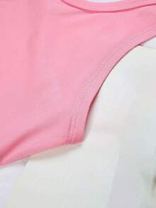 Disney Official Authorization | Women's Casual Round Neck Sleeveless Vest. Taking Space Mountain As The Theme, Combined With Astronaut Images And Interstellar Elements, It Is Full Of Childlike Fun And Exploration. It Is A Fun Item For Theme Park Dressing And An Ideal Choice For Creating A Personalized Look. - Hồng - Xem 4